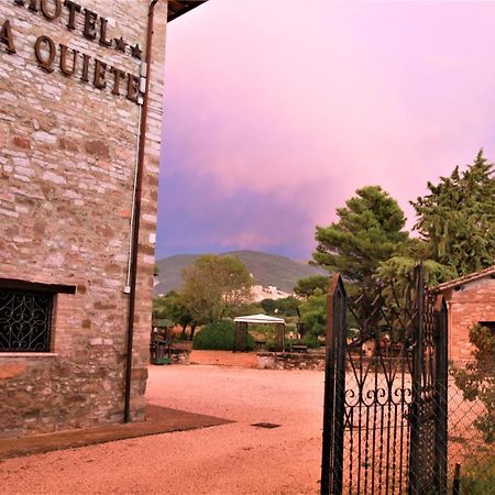 Hotel La Quiete Асизи Екстериор снимка