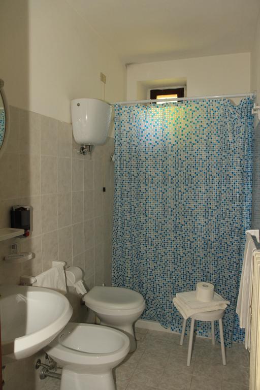 Hotel La Quiete Асизи Стая снимка
