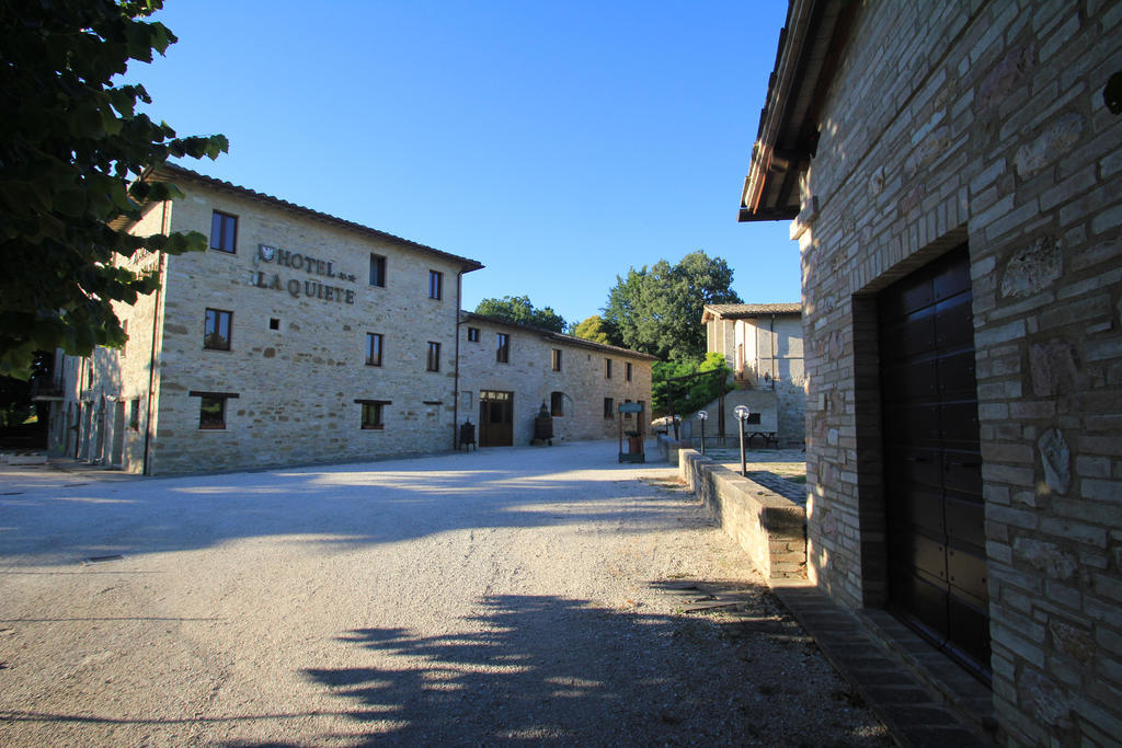 Hotel La Quiete Асизи Екстериор снимка