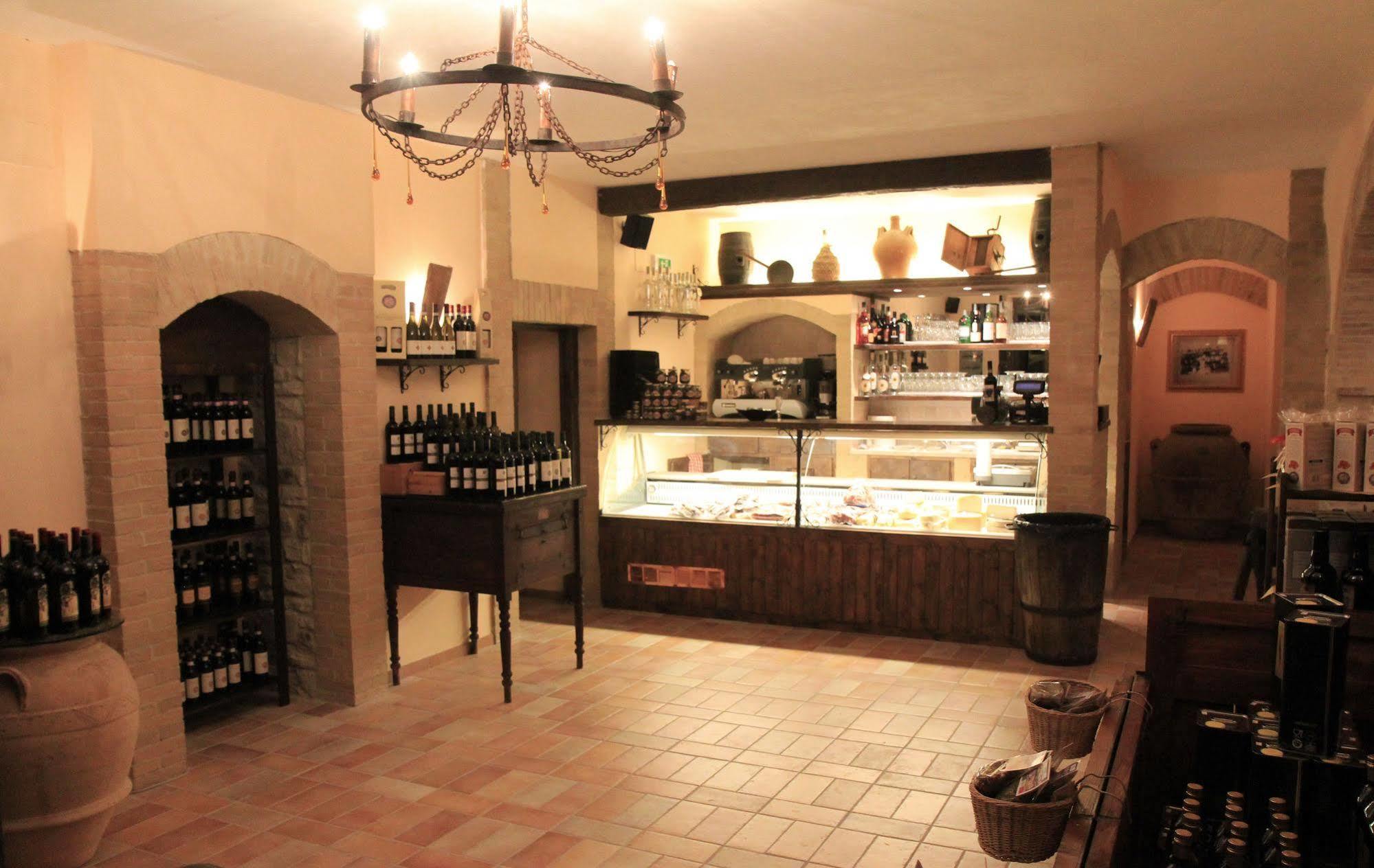 Hotel La Quiete Асизи Екстериор снимка